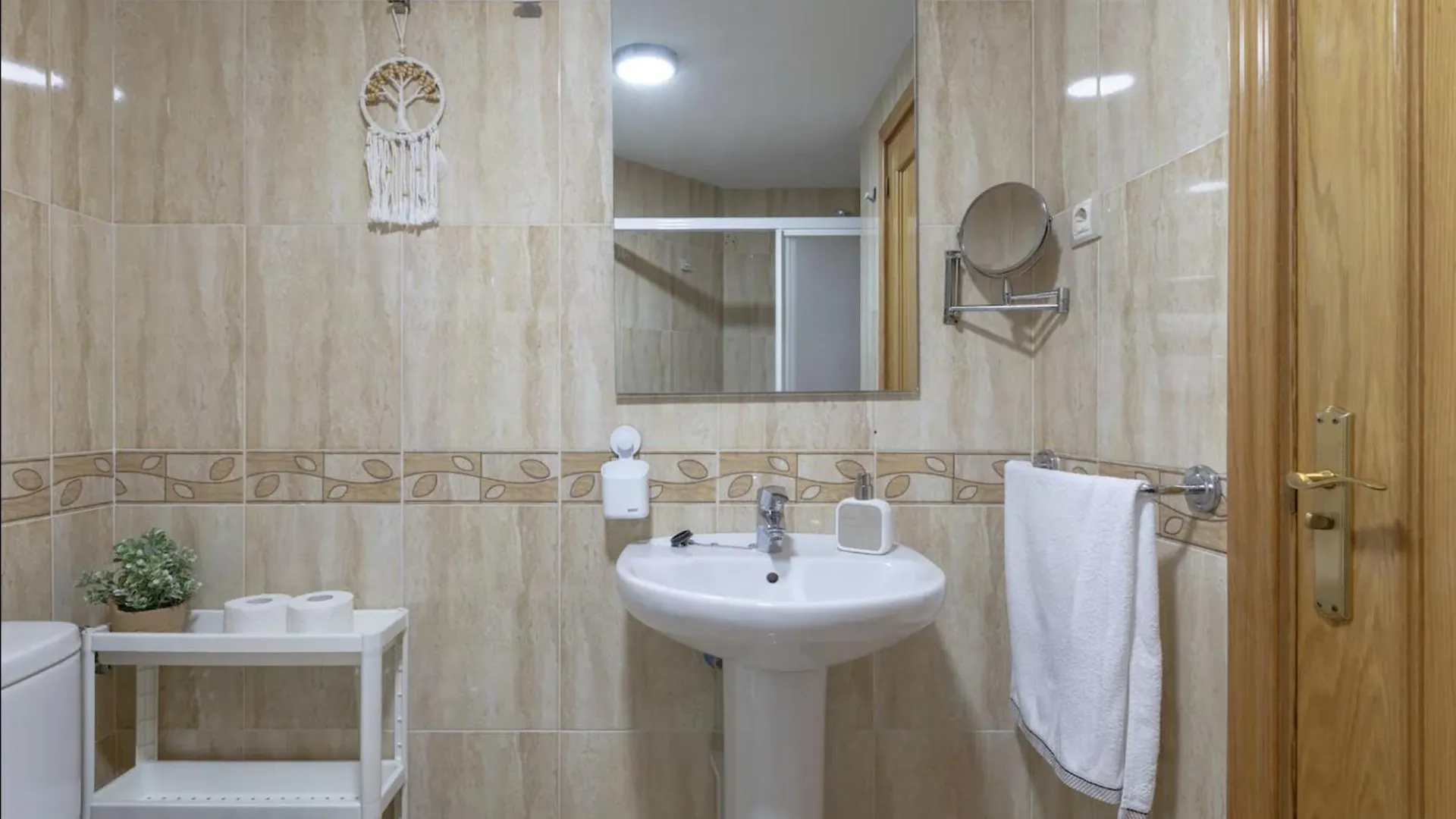 Precioso Estudio En El Centro De Torremolinos Spain